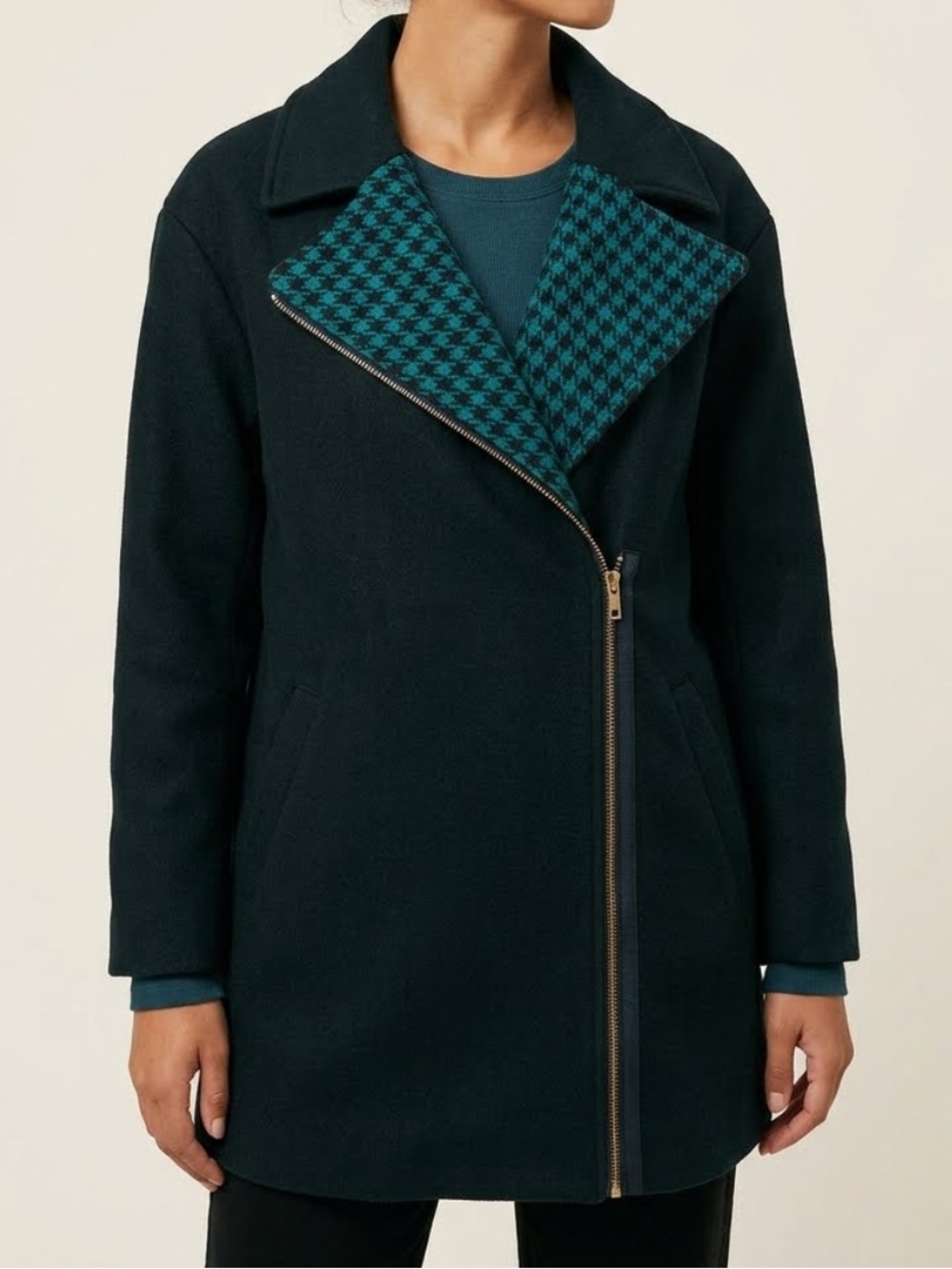URBAN OUTFITTERS | URBAN RENEWAL Wool Blend Houndstooth Lined Winter Coat Medium